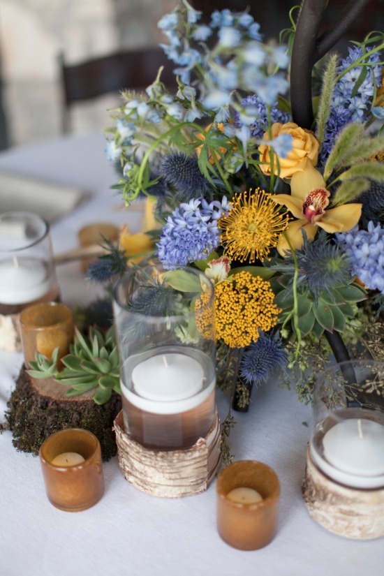 ocean-blue-and-yellow-springtime-wedding