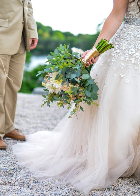 pink-and-glam-farm-wedding