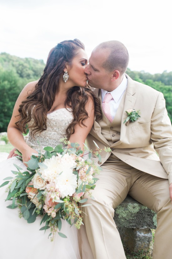 pink-and-glam-farm-wedding