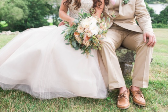pink-and-glam-farm-wedding