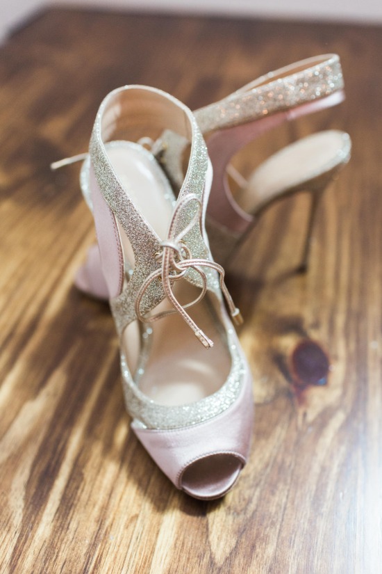pink-and-glam-farm-wedding