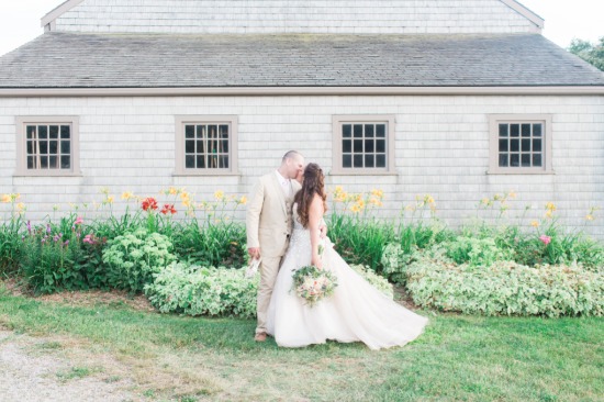 pink-and-glam-farm-wedding
