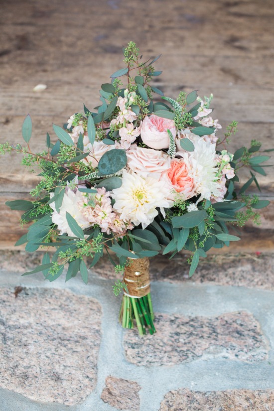 pink-and-glam-farm-wedding