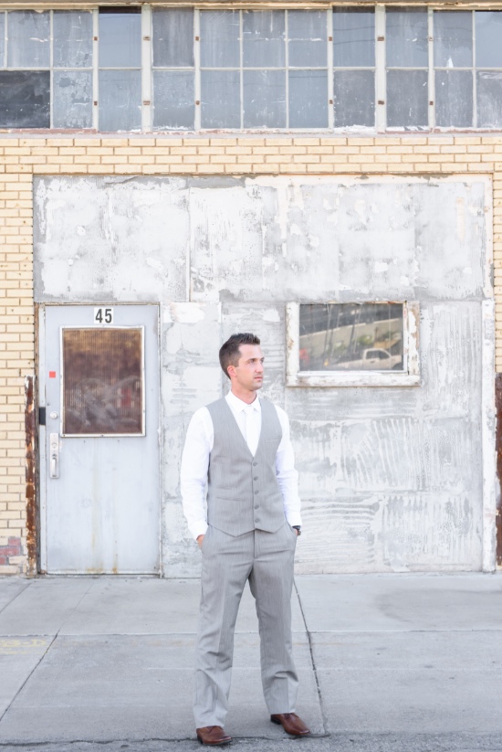 pink-and-gold-modern-romance-wedding