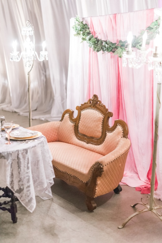 pink-and-gold-modern-romance-wedding
