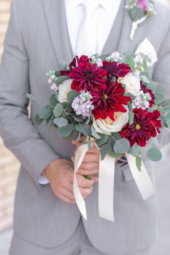 pink-and-gold-modern-romance-wedding