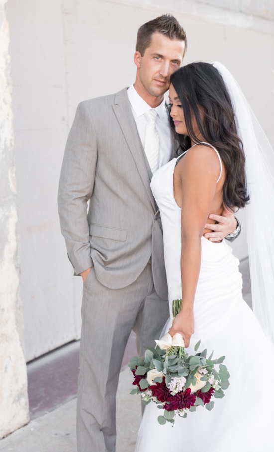 pink-and-gold-modern-romance-wedding