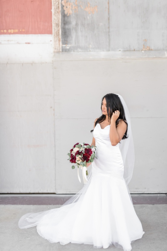 pink-and-gold-modern-romance-wedding