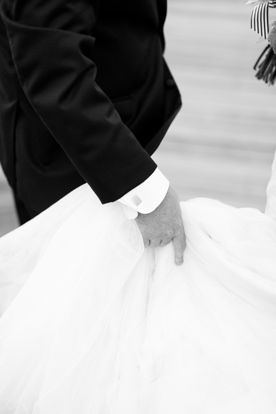 preppy-black-gold-and-white-wedding