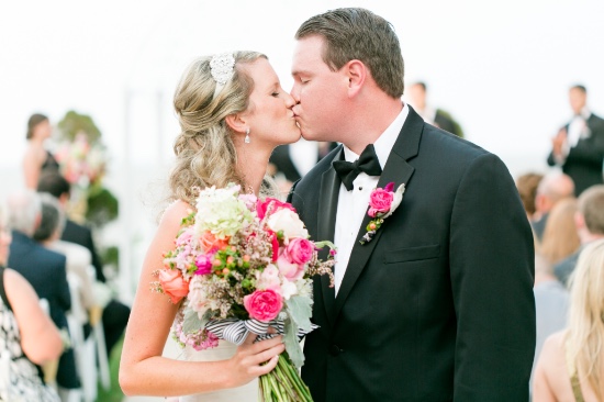 preppy-black-gold-and-white-wedding