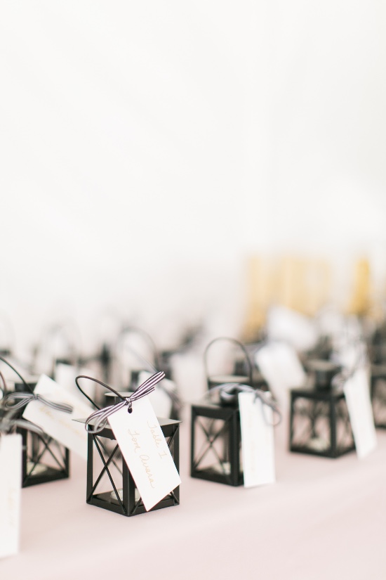 preppy-black-gold-and-white-wedding