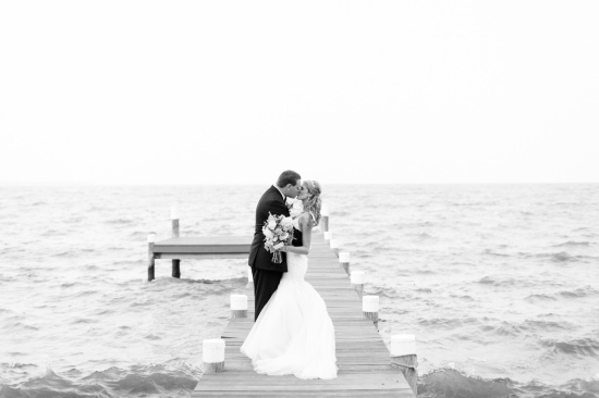 preppy-black-gold-and-white-wedding