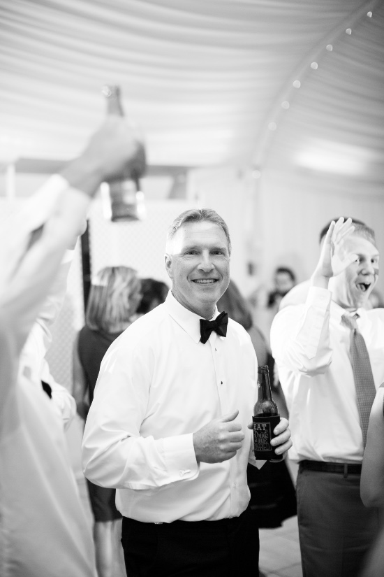 preppy-black-gold-and-white-wedding