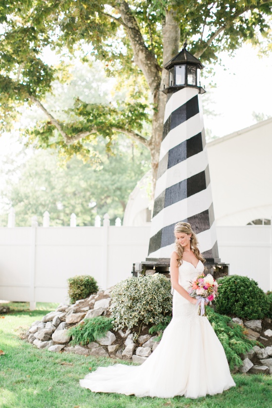 preppy-black-gold-and-white-wedding