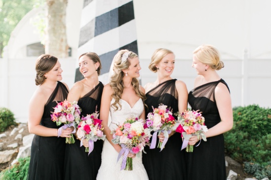 preppy-black-gold-and-white-wedding