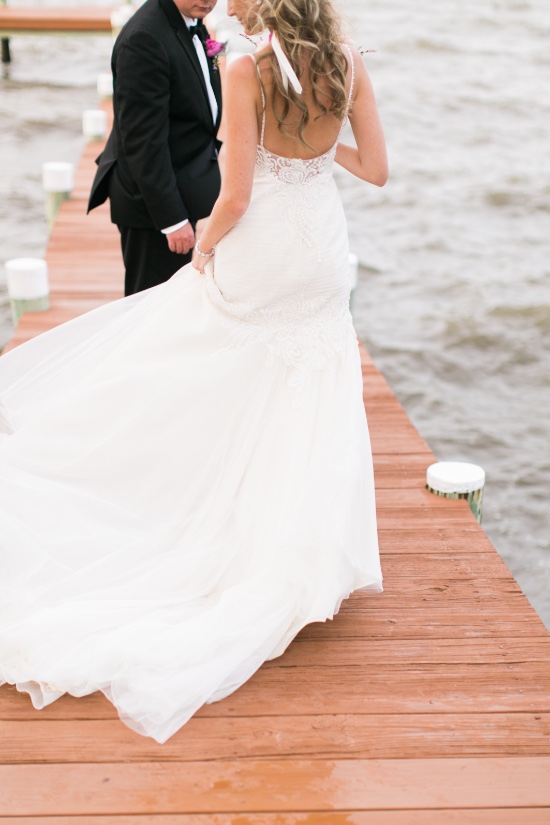 preppy-black-gold-and-white-wedding