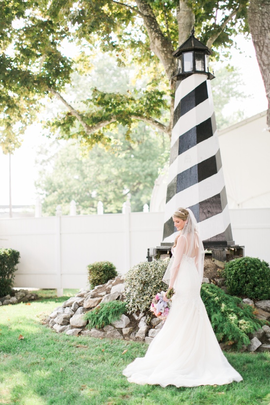 preppy-black-gold-and-white-wedding