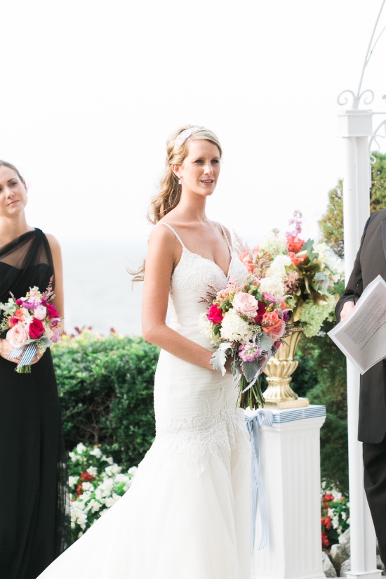 preppy-black-gold-and-white-wedding