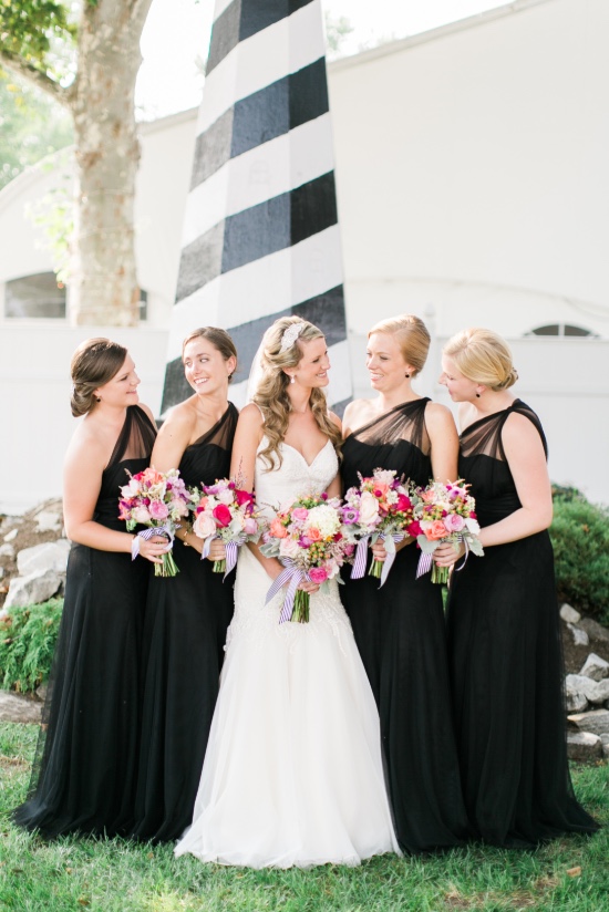 preppy-black-gold-and-white-wedding