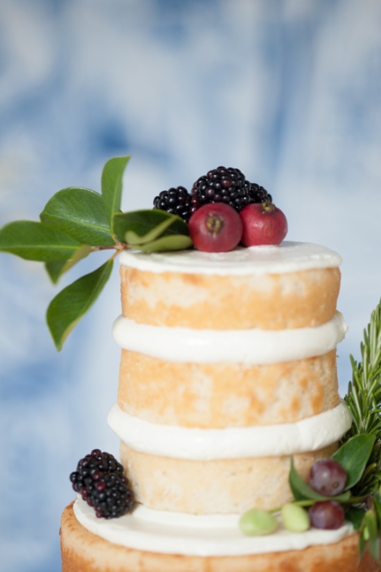 red-and-gold-spanish-wedding-ideas