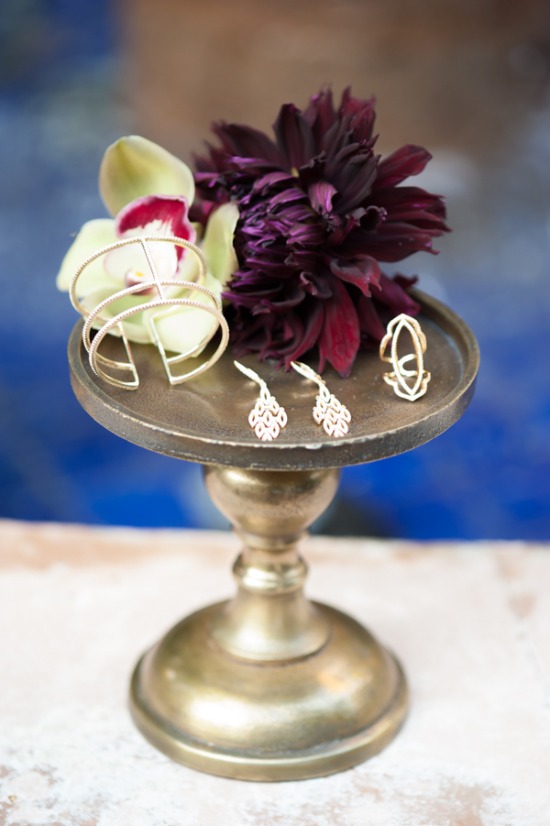 red-and-gold-spanish-wedding-ideas