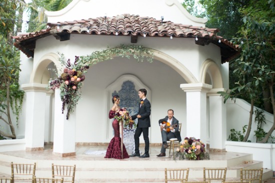 red-and-gold-spanish-wedding-ideas