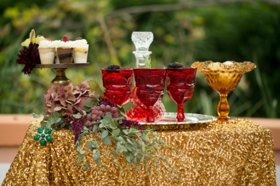 red-and-gold-spanish-wedding-ideas