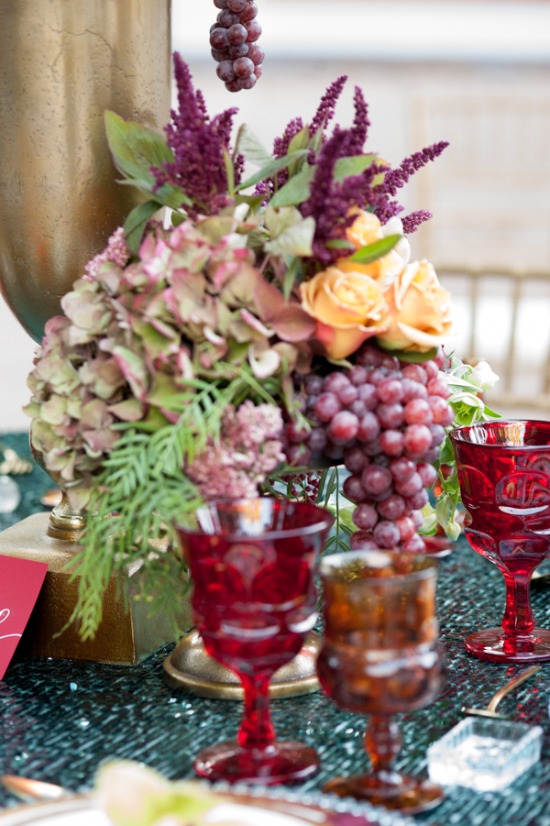 red-and-gold-spanish-wedding-ideas