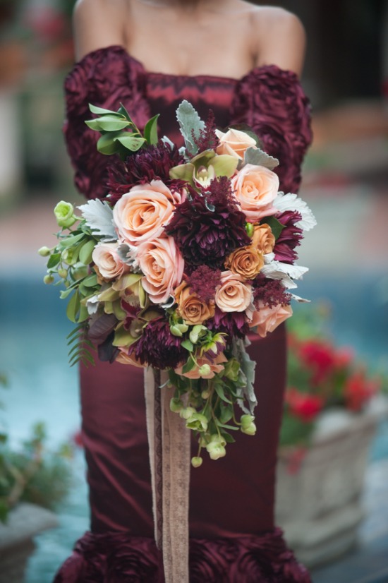 red-and-gold-spanish-wedding-ideas