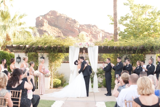 romantic-pink-rose-wedding