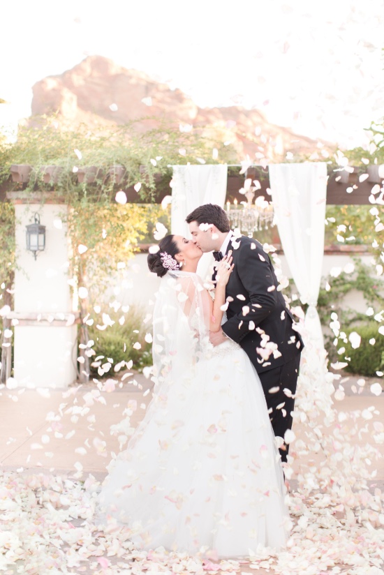 romantic-pink-rose-wedding