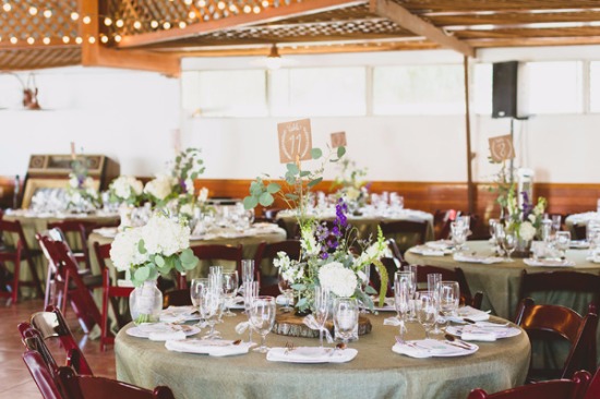 rustic-purple-and-white-outdoor-wedding