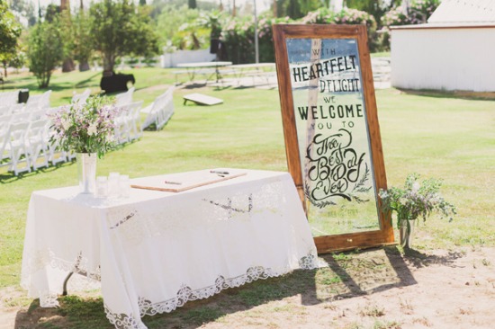 rustic-purple-and-white-outdoor-wedding