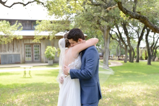soft-pink-focus-on-family-wedding