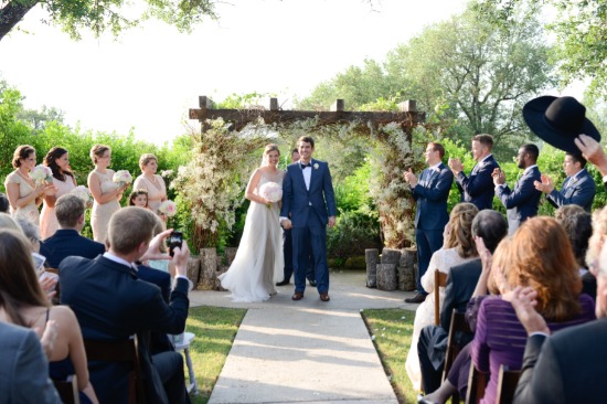 soft-pink-focus-on-family-wedding