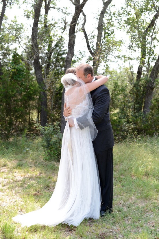 soft-pink-focus-on-family-wedding