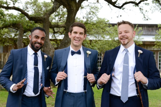 soft-pink-focus-on-family-wedding