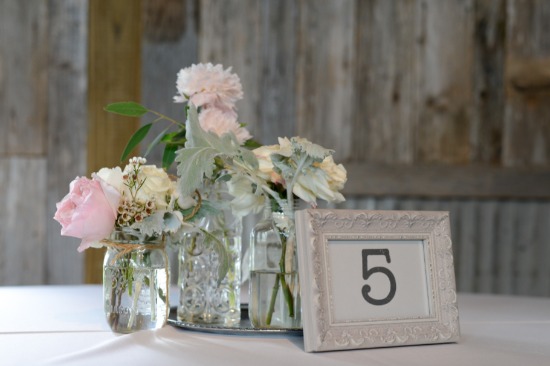 soft-pink-focus-on-family-wedding
