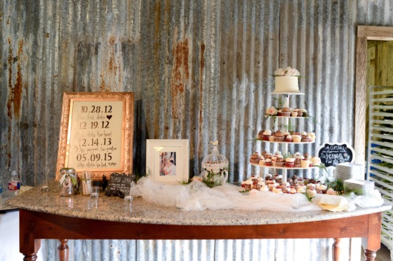 soft-pink-focus-on-family-wedding