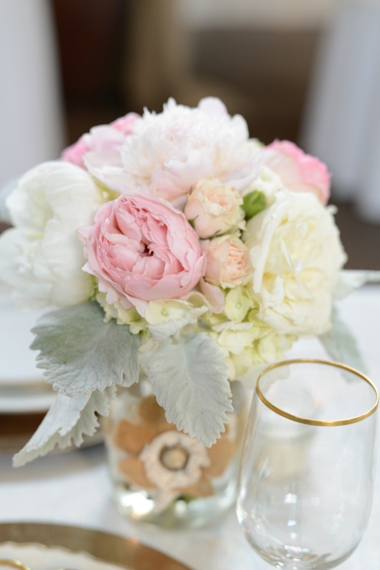 soft-pink-focus-on-family-wedding