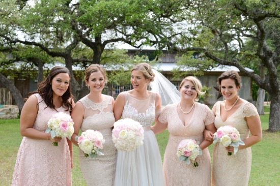 soft-pink-focus-on-family-wedding