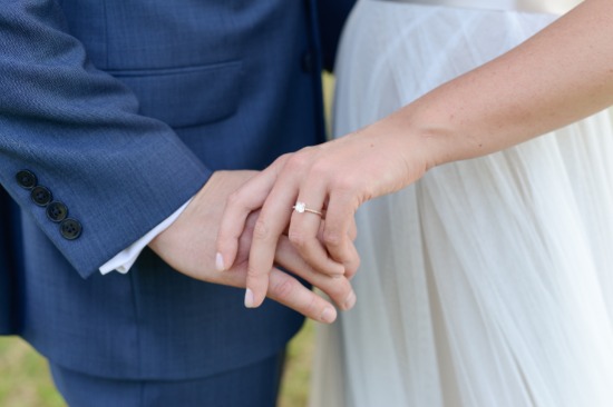 soft-pink-focus-on-family-wedding