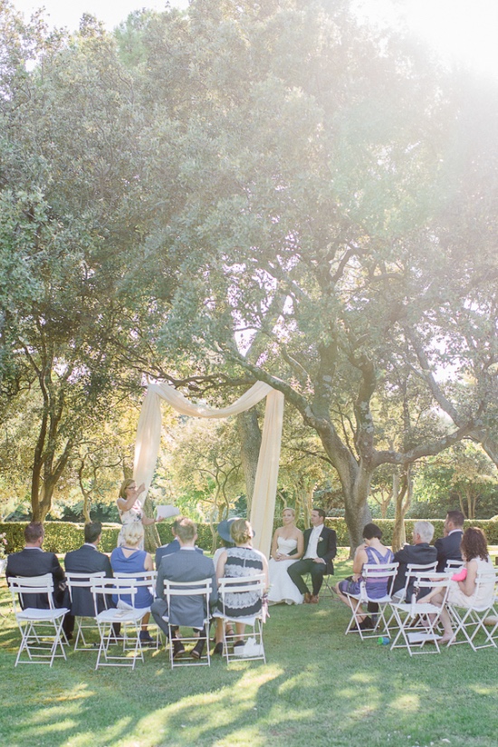 summer-romance-garden-wedding