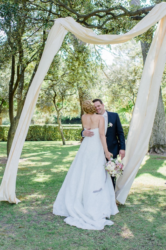 summer-romance-garden-wedding