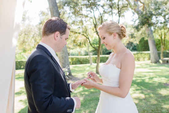 summer-romance-garden-wedding