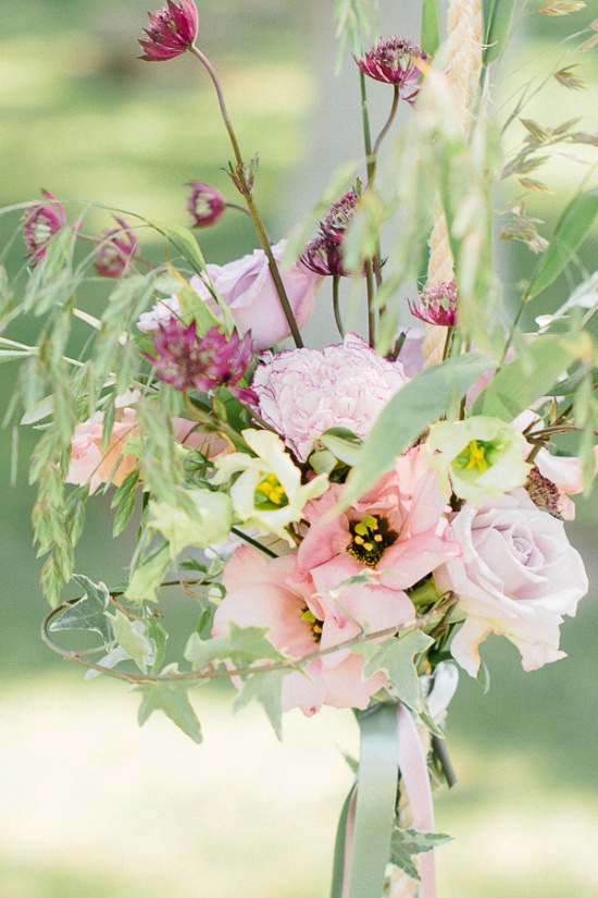summer-romance-garden-wedding