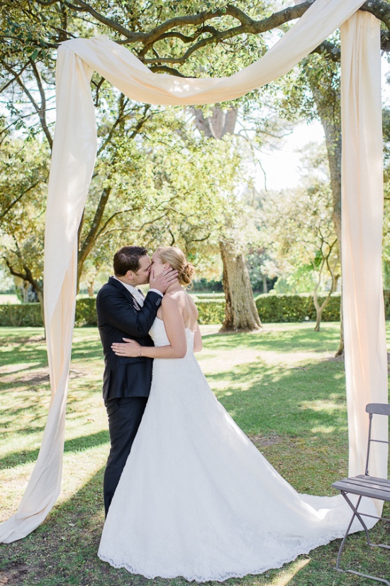 summer-romance-garden-wedding