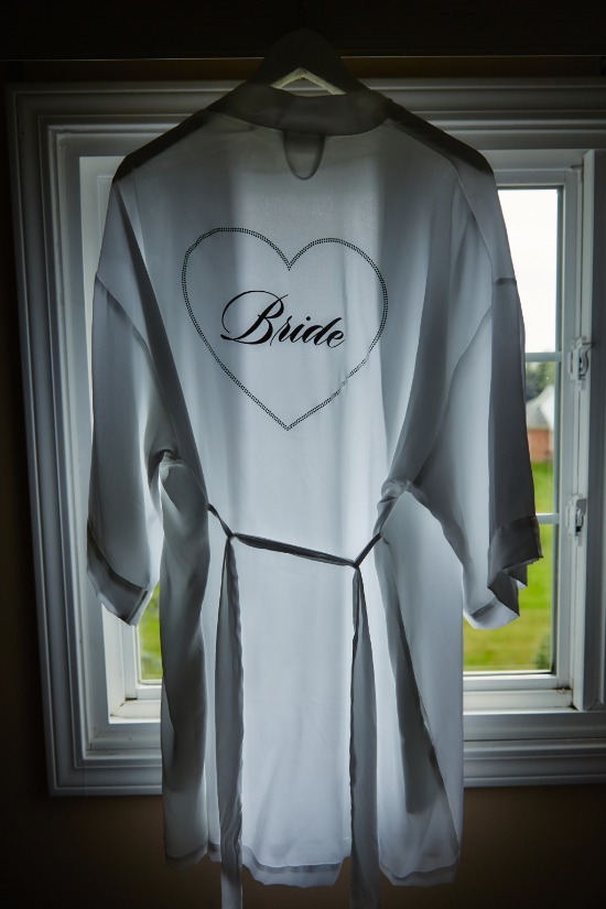 traditional-glamour-garden-wedding