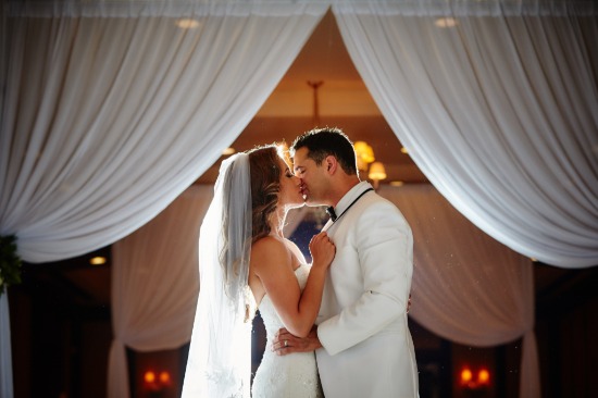 traditional-glamour-garden-wedding