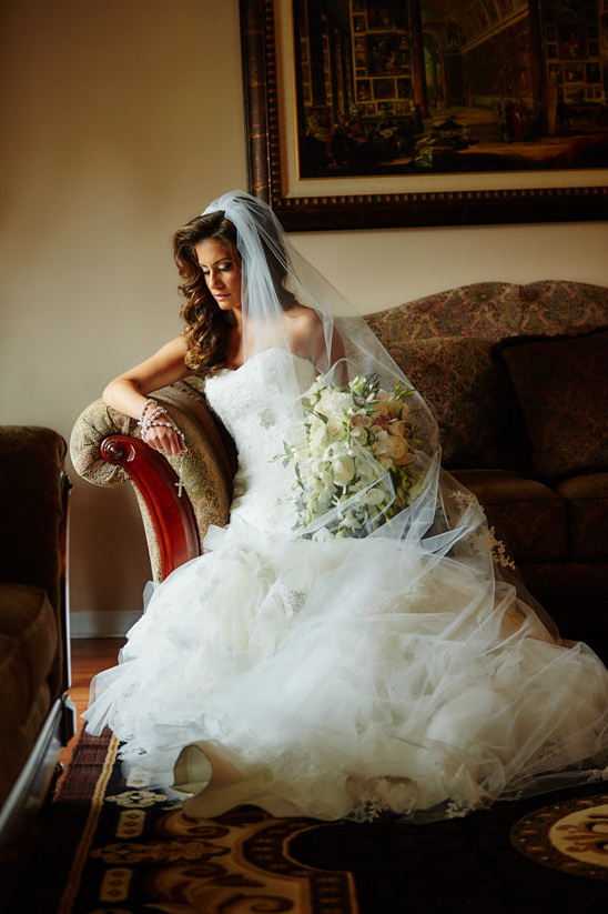 bridal portait wedding photography @weddingchicks